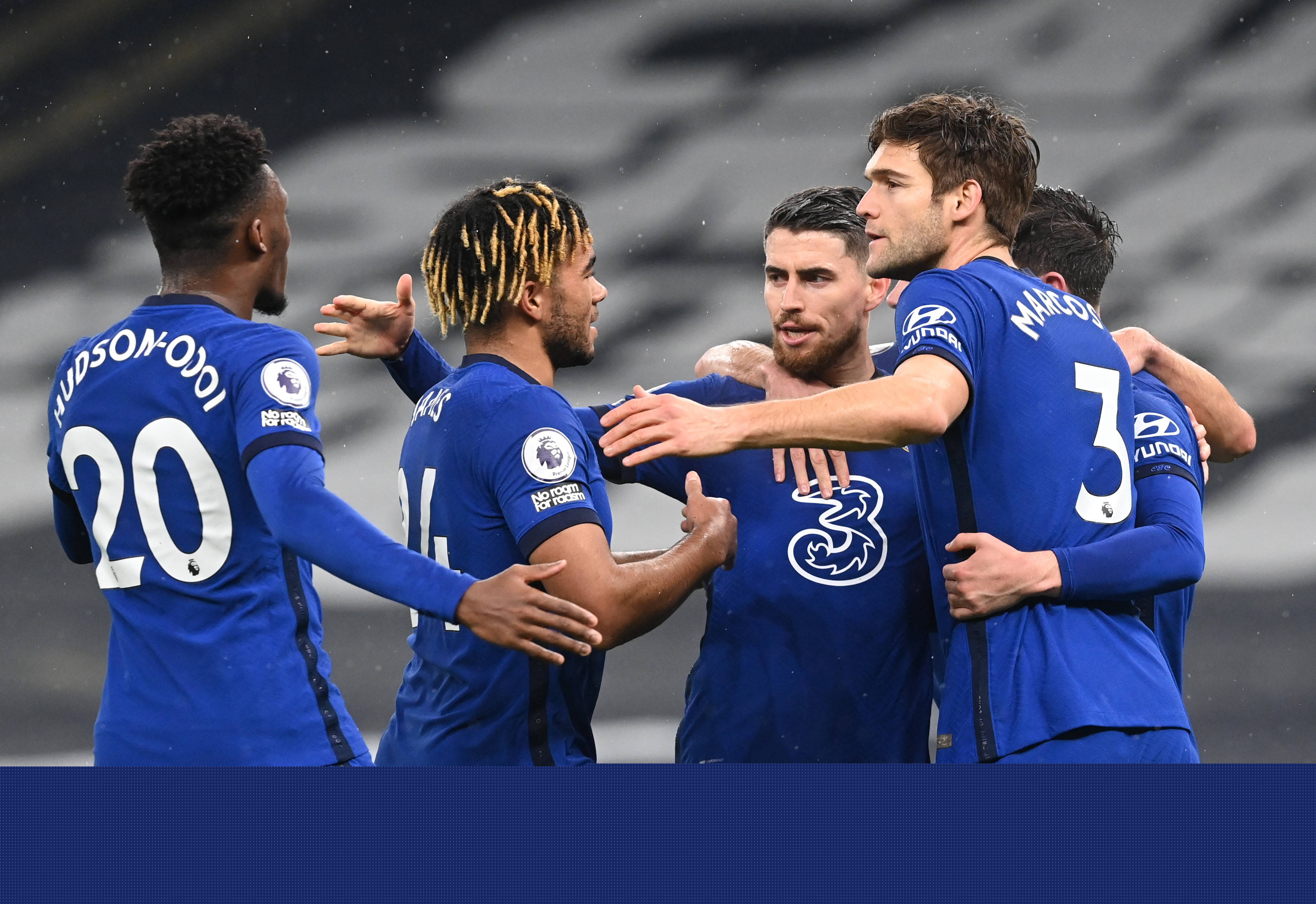 烈氛围中鸣 烈氛围中鸣